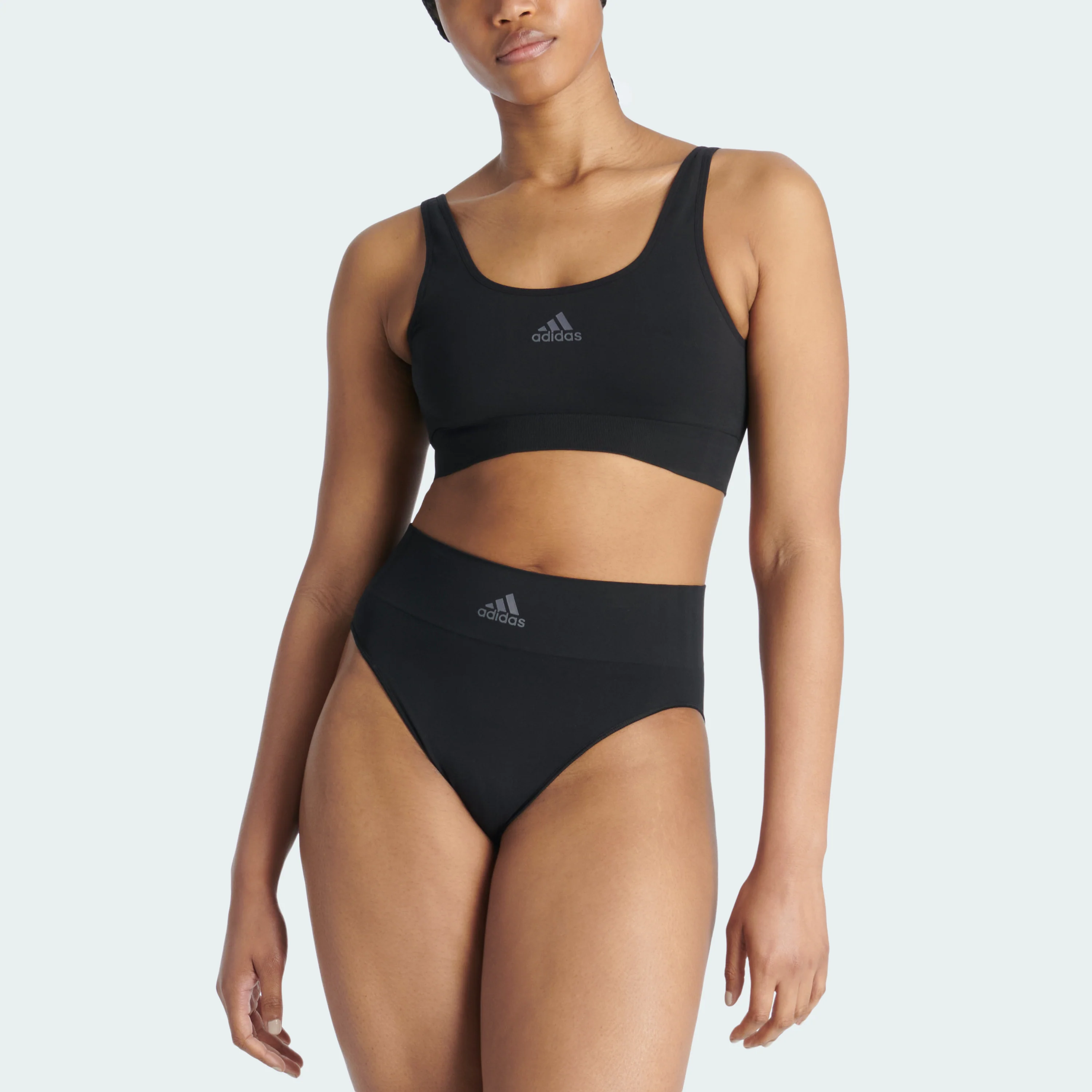 ACTIVE SEAMLESS MICRO STRETCH HIGH LEG BRIEF - Image 6